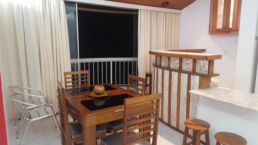 Apartamento Temporada Guaruja Four Seasons *